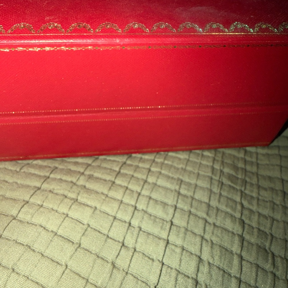 Cartier red and black watch presentation box with gold logo and a extra box - Picture 4 of 12